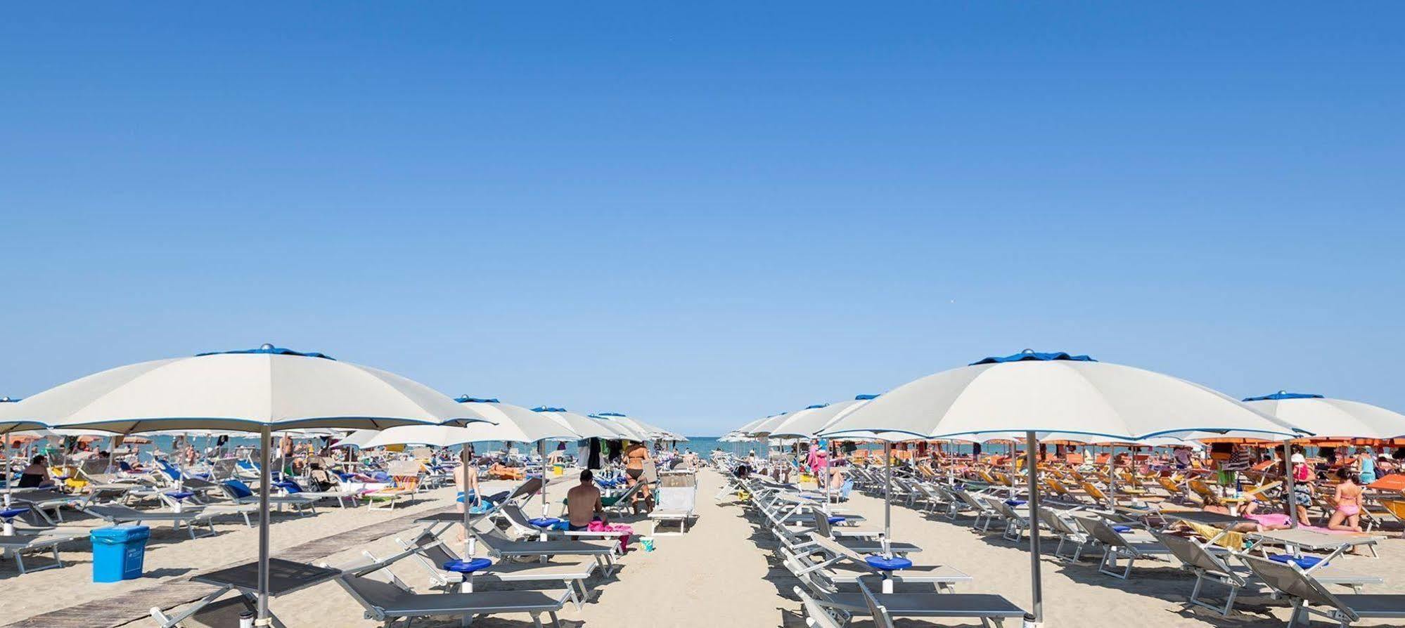 Hotel Mocambo Milano Marittima Eksteriør bilde